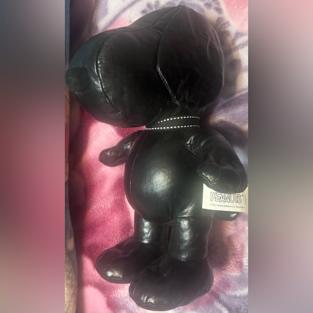 🆕 Peanuts Black Snoopy Collectible Plush